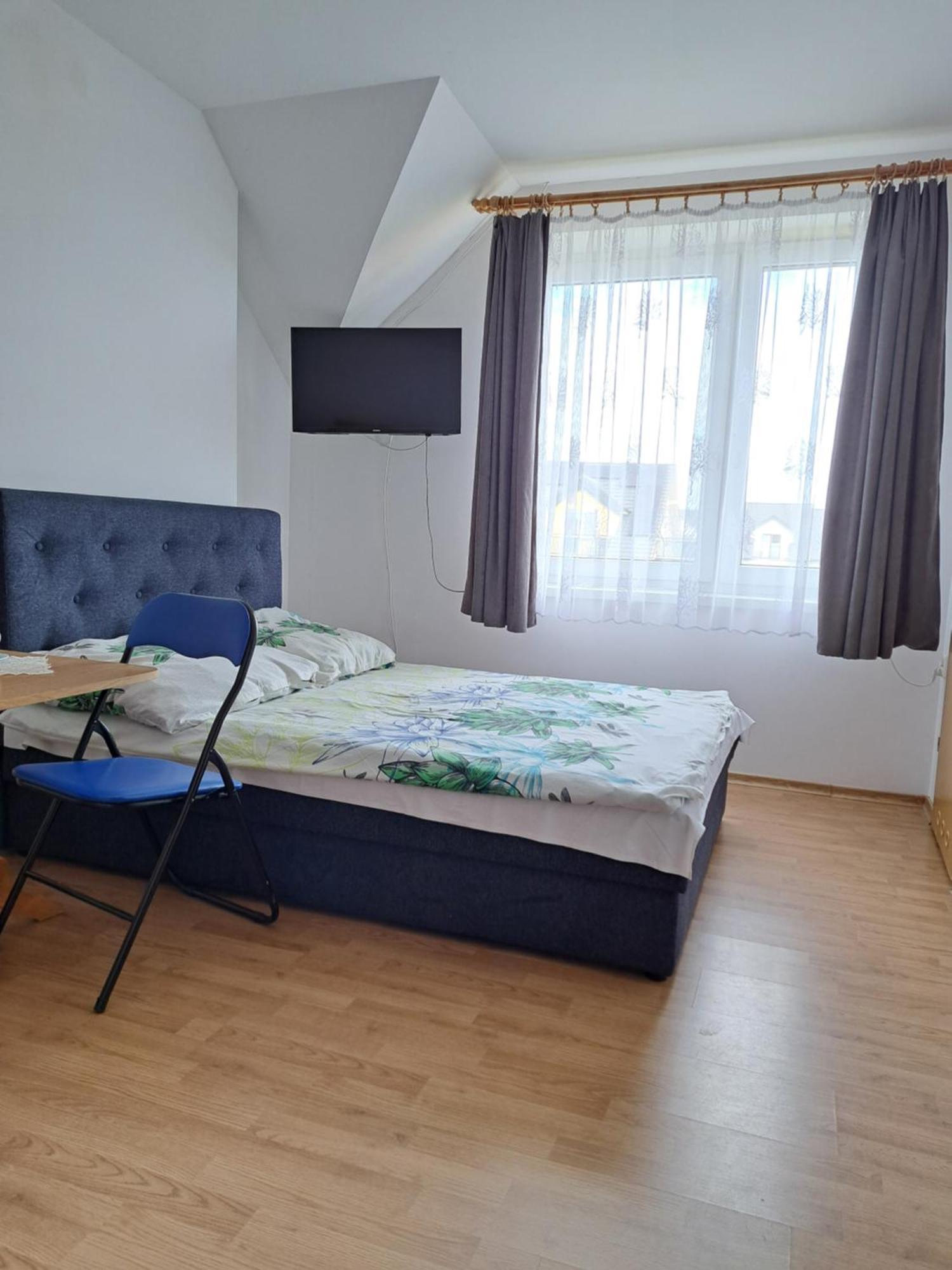 Domicela Homestay *